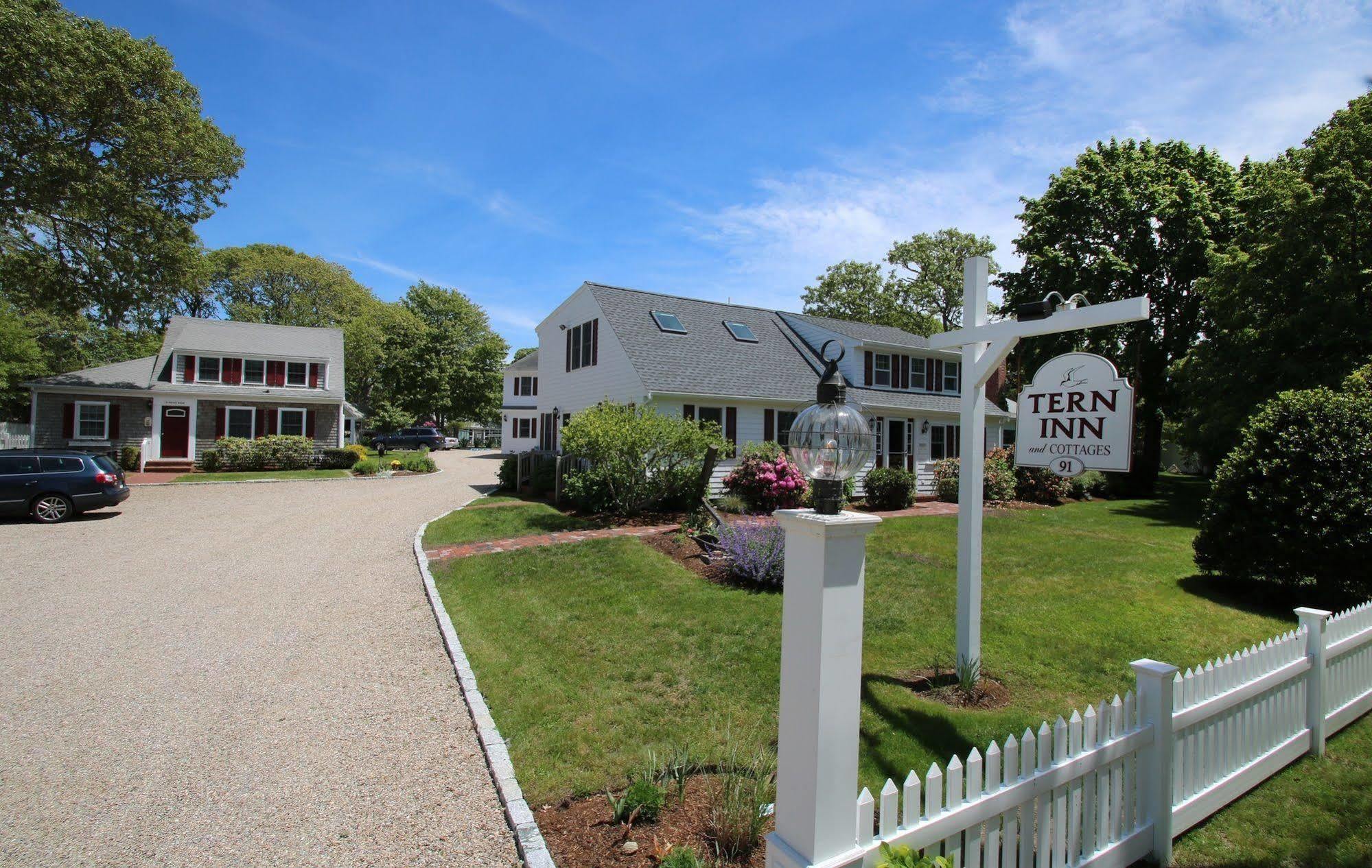 The Tern Inn Bed & Breakfast And Cottages West Harwich Exterior photo